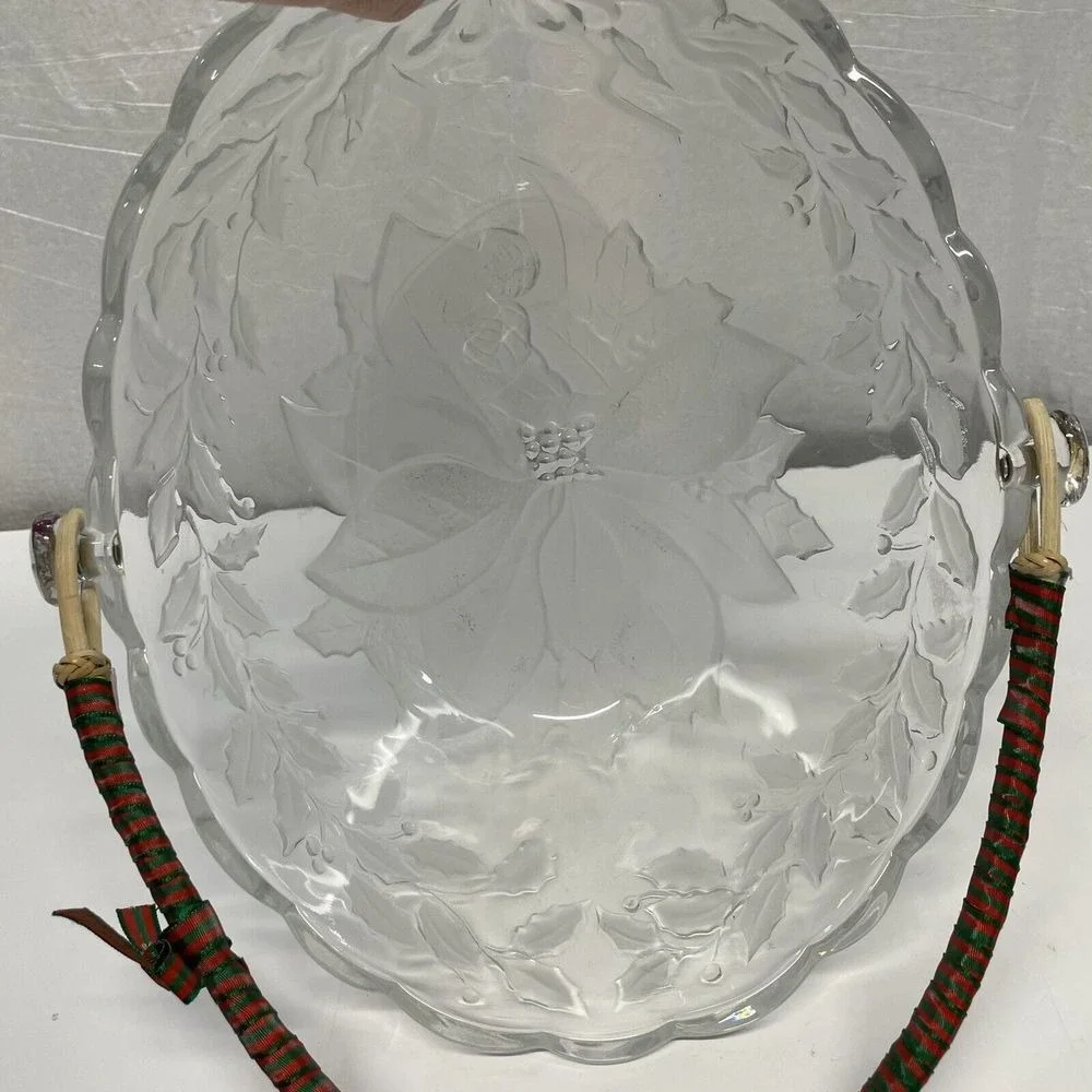 Glass Bowl Poinsettia Holly Berry Etched Handle Basket Holiday Serving Dish‎